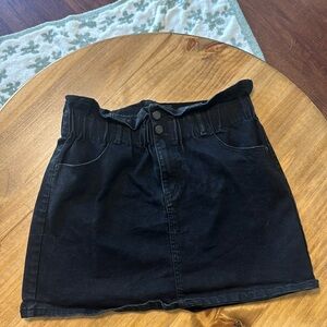 JOLT skirt size Large